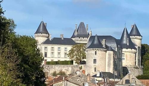 Les Roches