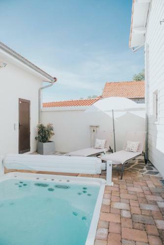 Chez Angel