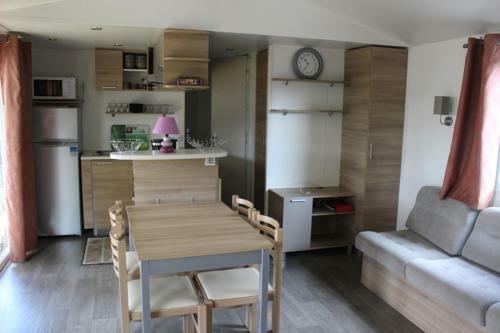 Mobil Home Bien Situ� � Varas Plage
