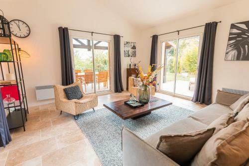 Les Forges Villas - 5 Room Villa For 8 People