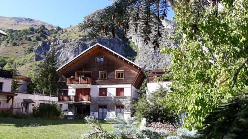 Apartamentos Chalet Les Gentianes