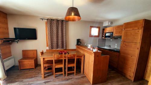 Apartamento Vars - T3 Duplex 6 Personnes - Cdra62