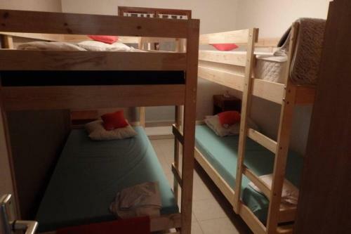 Loue Charmante Maison Dans R�sidence Avec Piscine