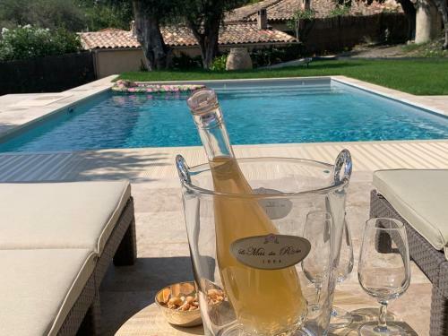 Bed & Breakfast Le Mas Des Roses 1884