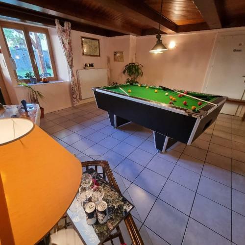Apartamento Gite Foug�re