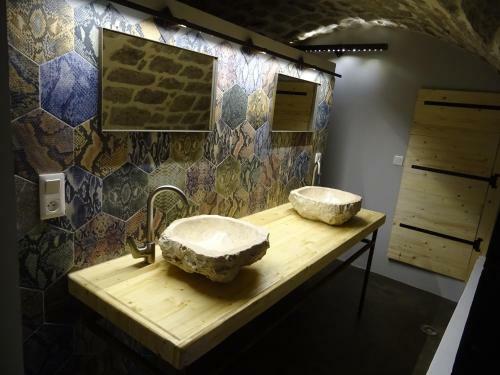 Hostal Le Pressoir de La Deveze