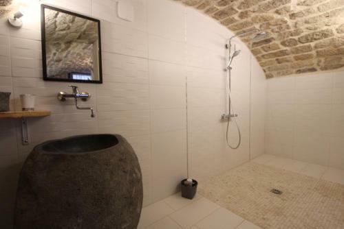 Hostal Le Pressoir de La Deveze