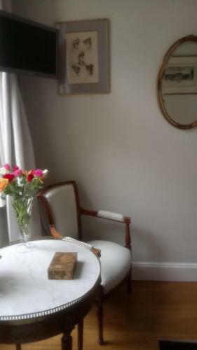 Bed & Breakfast Chambre De Flore