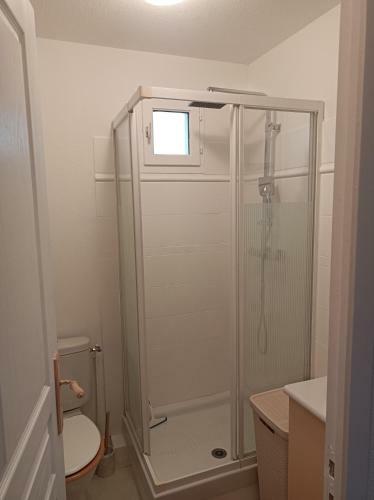 Maison Bord de Mer En R�sidence Avec Piscine