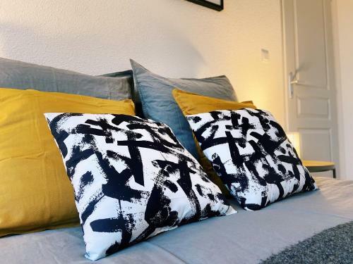 Apartamento Bed & Work - Free Wifi - Proche Stellantis / Psa