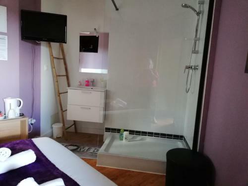 Hostal Maison D Architecte Chez Huguette