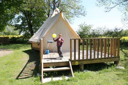 Camping Le Nid Du Parc