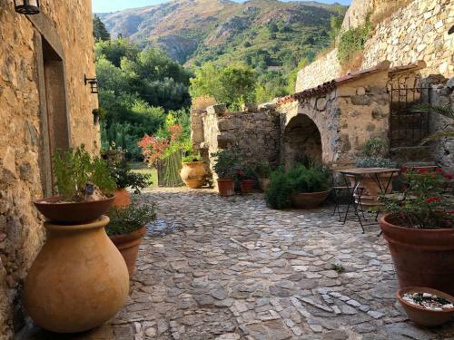 Hostal Chambres D'h�tes - Mulino Nannar�