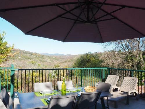 Holiday Home, Villemagne-l'argenti�re