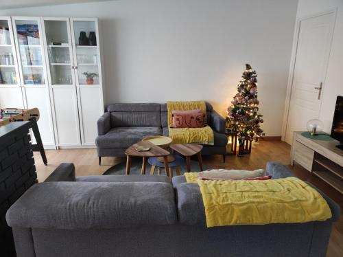 Maisonette Chaleureuse de 75 M�, Proche de Paris.