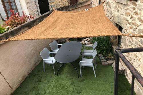 Charmante Maison En Pierre Champenoise