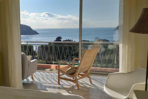 Apartamento Vue Mer Exceptionnelle Entre Nice Et Monaco