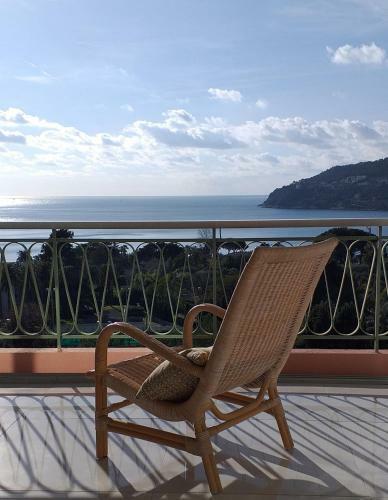 Apartamento Vue Mer Exceptionnelle Entre Nice Et Monaco