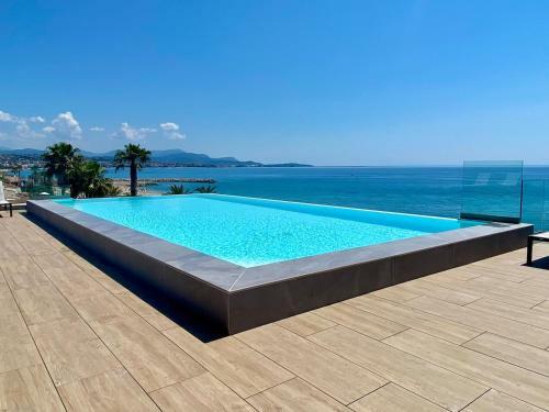 Apartment Sea Side Rooftop Swimming Pool Between Antibes And Nice