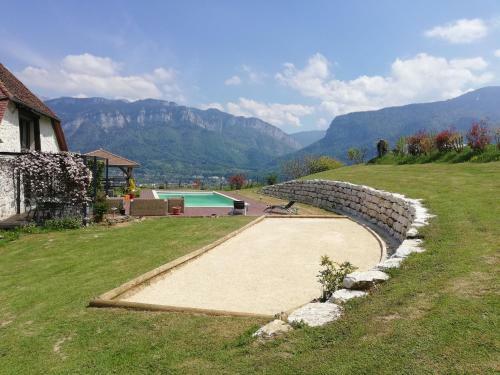 La Grange Bonal