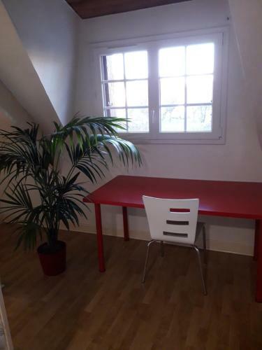 G�te Pour 8 - Axe Sedan Charleville