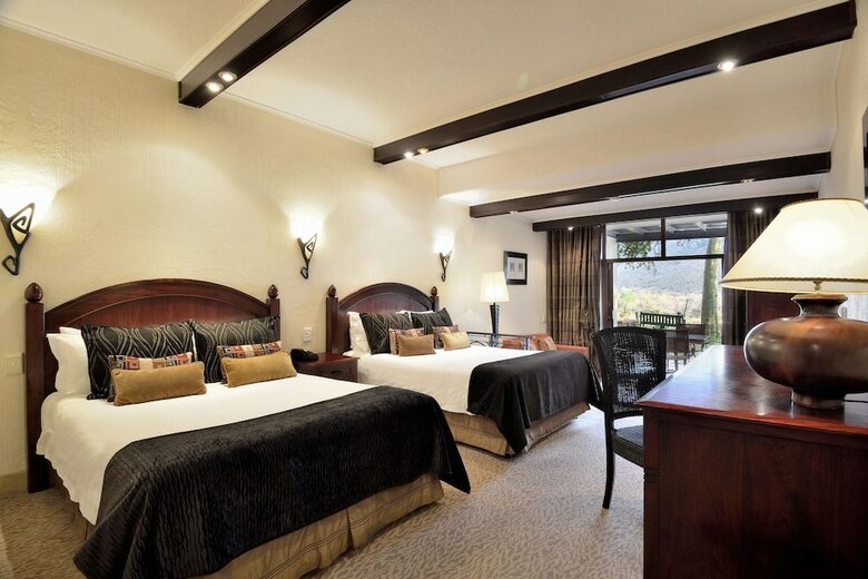 Hotel Kwa Maritane Bush Lodge