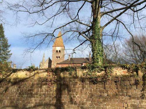 Bed & Breakfast Chambre D'h�tes Du C�t� Des Remparts