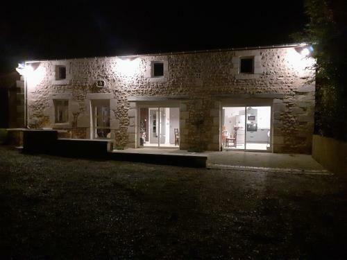 Bed & Breakfast Domaine Du Pompinaud Accessible Pmr