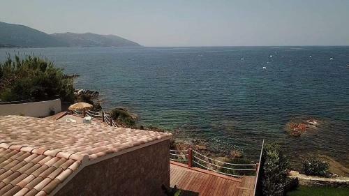 Villa Pieds Dans L'eau Avec Acc�s Mer