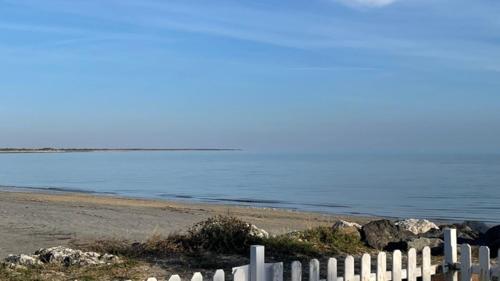 Maison Sur La Plage Avec Vue Mer Panoramique