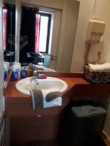Apartamento Le Studio Des Halles Avec Climatisation 15m2
