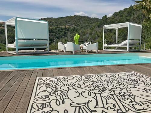 Hostal Villa Colina