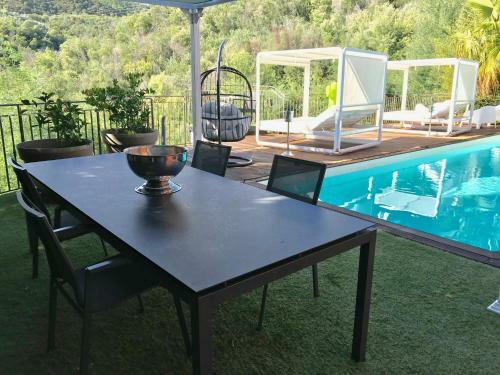 Hostal Villa Colina
