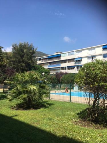 Apartamento Lesjardinsfleuris