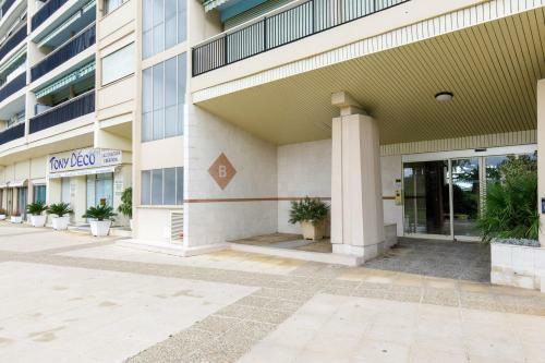 Apartamento Marine Royale Yourhosthelper