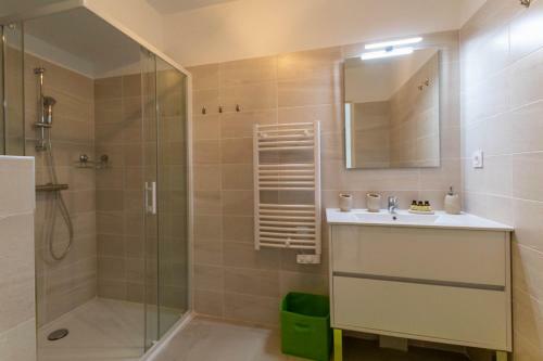 Apartamento Krystal Palace A