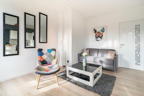 Monaco Border, Fully Renovated Apartment