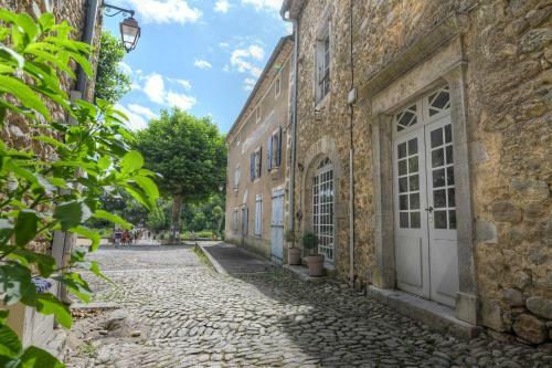 Hostal Le Bruit de L'eau (Chambre La Suite)