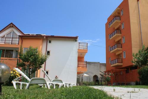 Hostal Vila Bucura 19