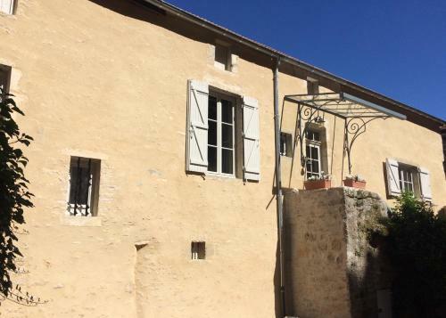 Les Demeures Du Tonnelier ''la Maison Pini''