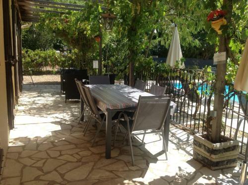 Lanquedoc Villa - L'amandier