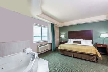 Hotel Baymont Inn And Suites - Bellevue