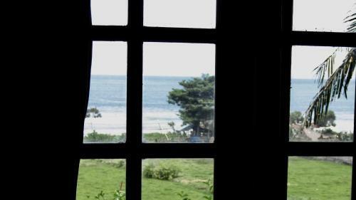 Hostal Dikaloha Surfschool And Stay