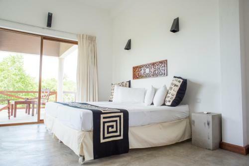Bed & Breakfast Nagenahira Beach Villa