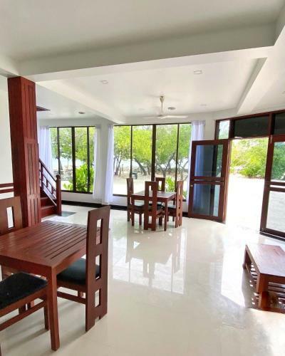 Hostal Beach Walk Villa Maldives