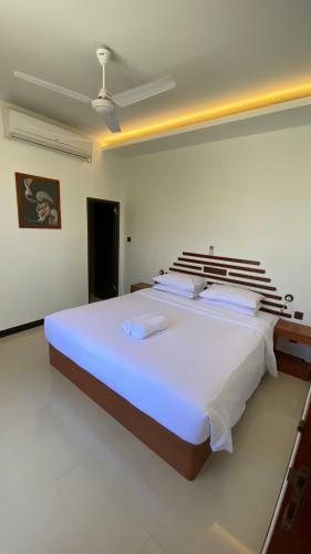 Hostal Beach Walk Villa Maldives