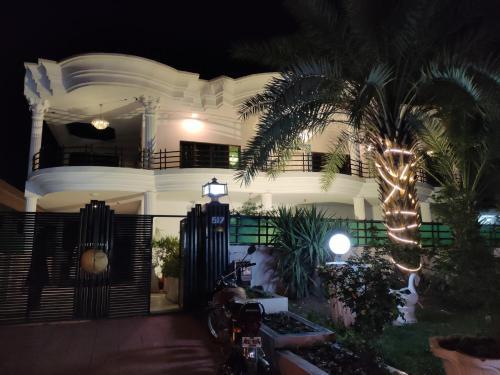 Hostal Sunrise Rest House