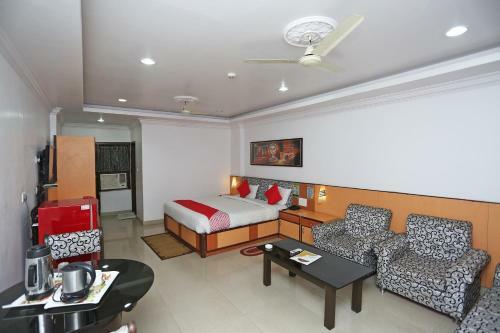 Collection O 37767 Hotel Durga
