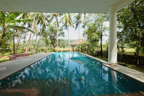 Bed & Breakfast Parijaatgoa Cottage With Private Pool
