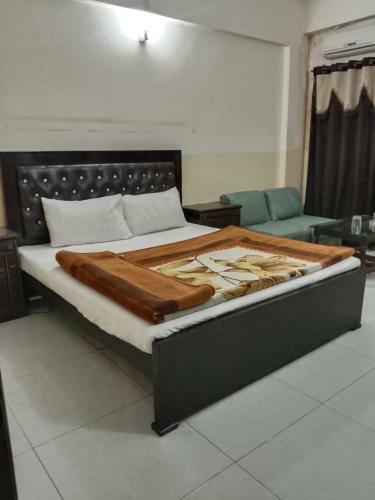 Hotel Khursheed Palace ???? ?????? ????